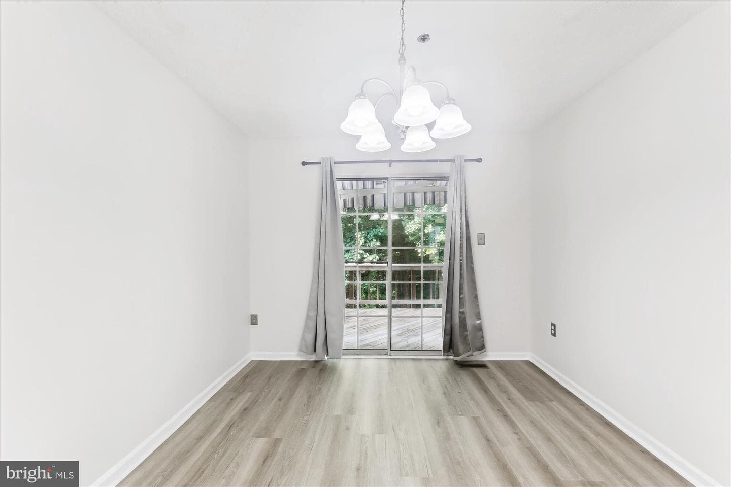 4125 Silver Park Terrace photo 5