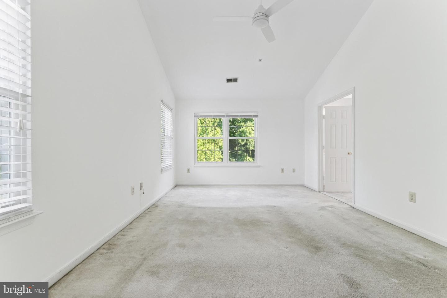 10114 Autumn Ridge Court photo 32