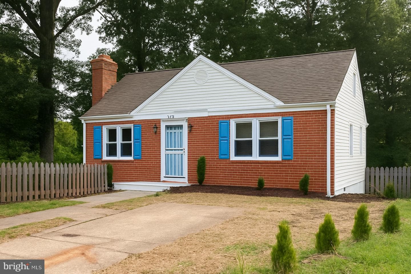 7118 Foster Street photo 2