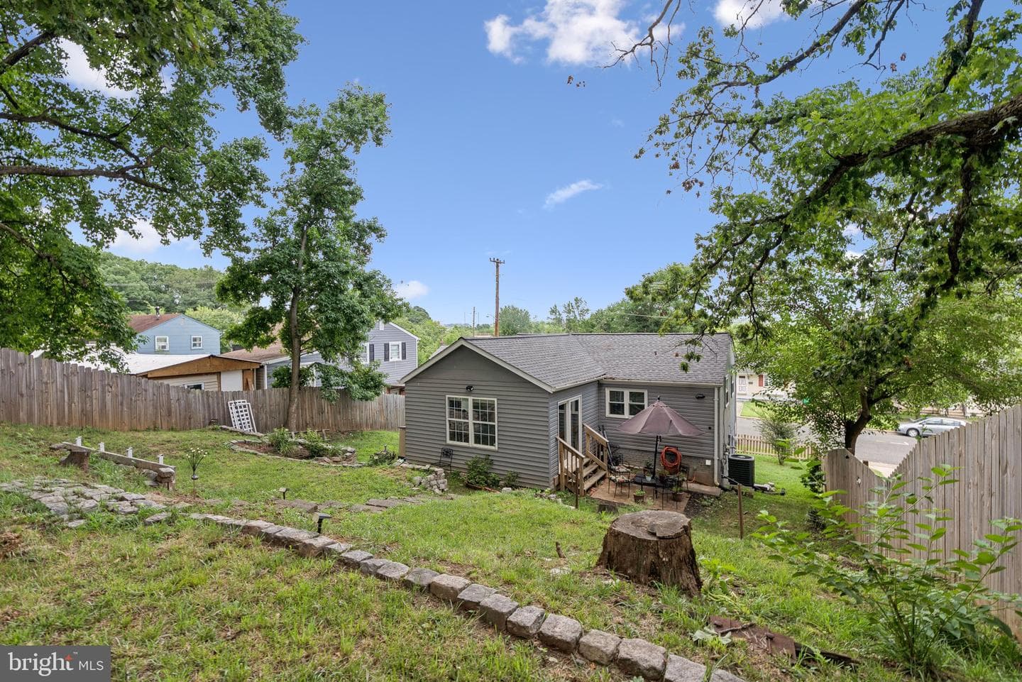 7414 Parkwood Street photo 34