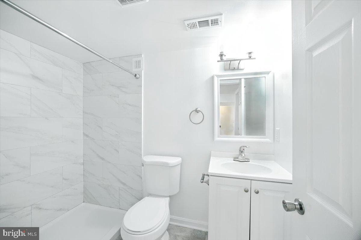 4617 Heath Street photo 19