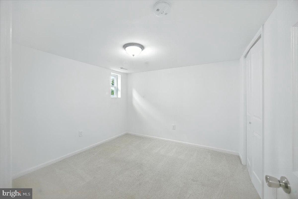 4617 Heath Street photo 21