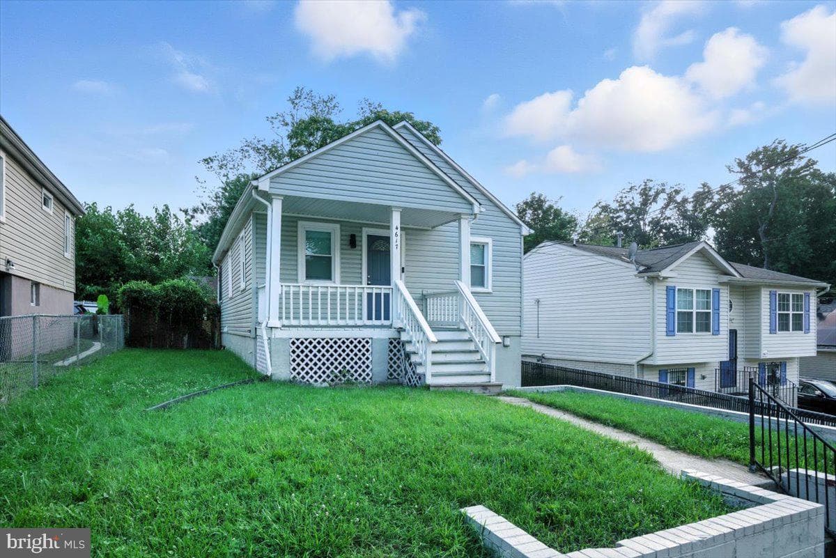4617 Heath Street photo 3