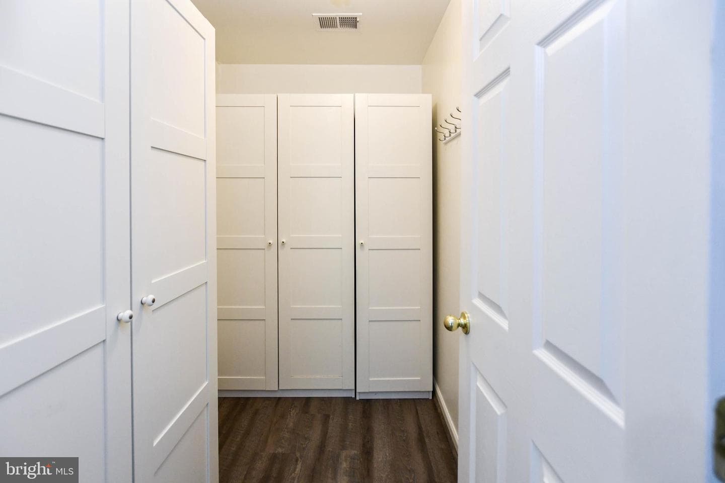 1709 Chinaberry Court photo 27