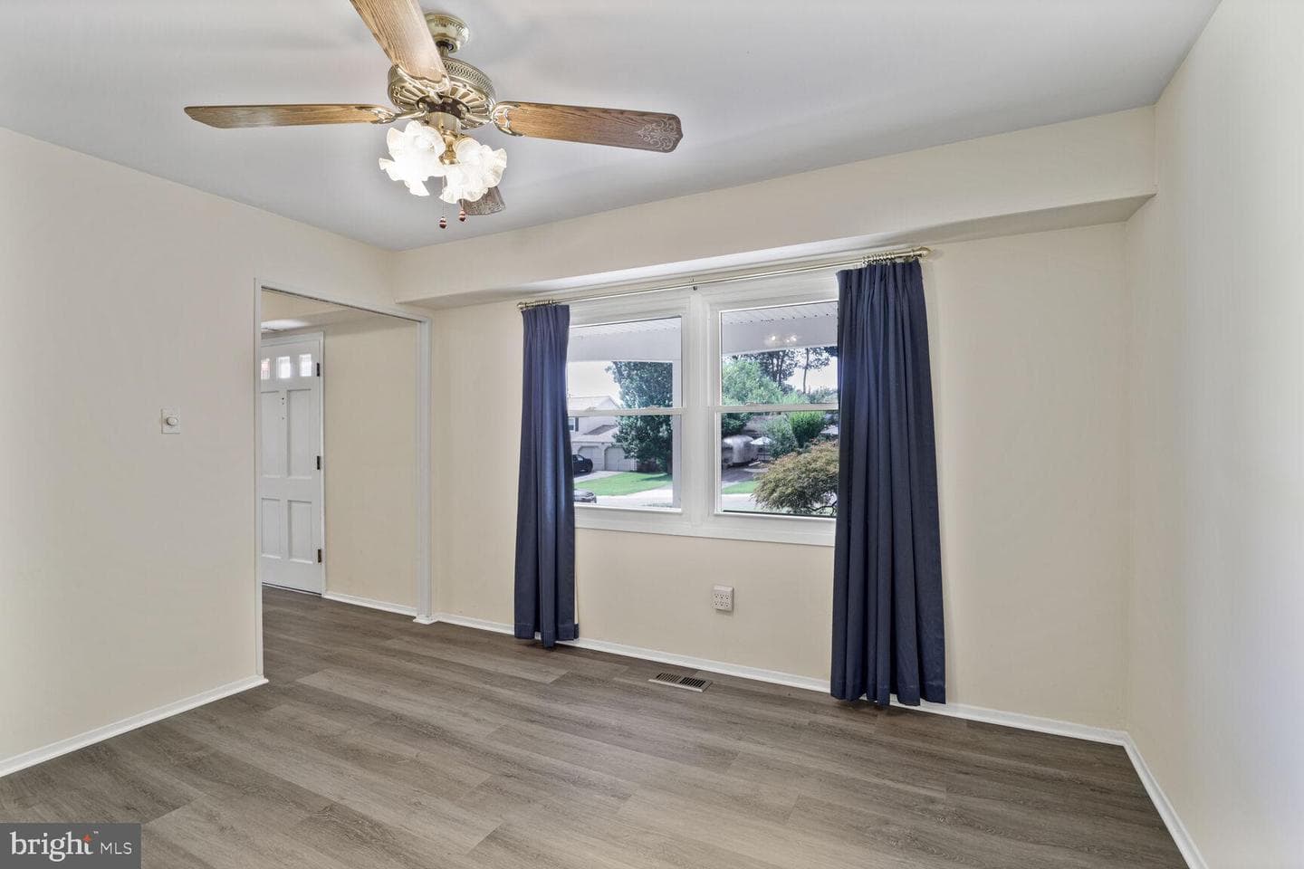 12909 Cherrywood Lane photo 10