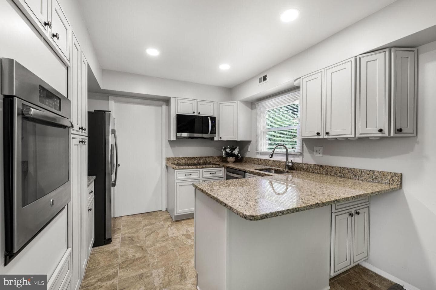 12909 Cherrywood Lane photo 12