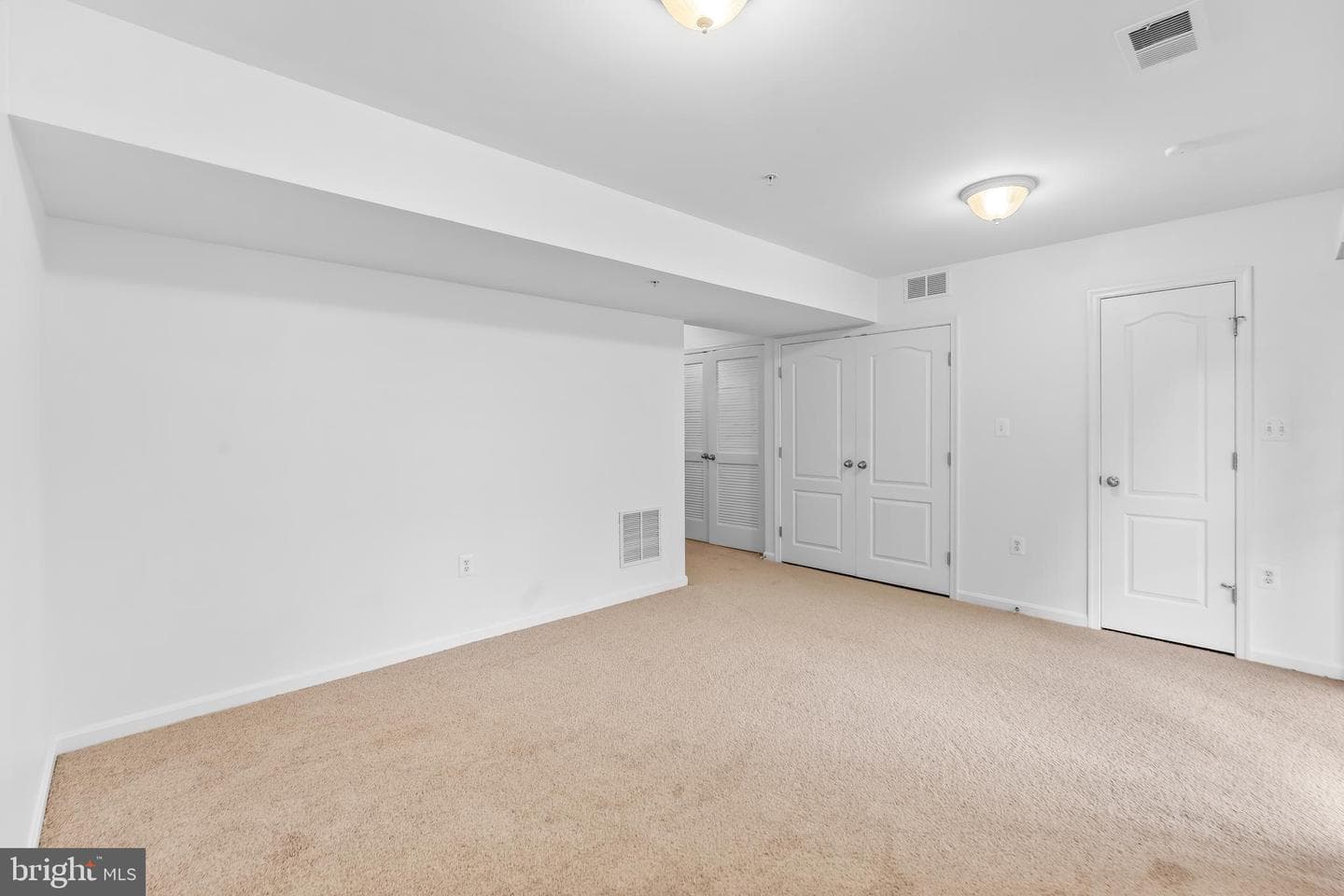 107 Thomasson Court photo 8
