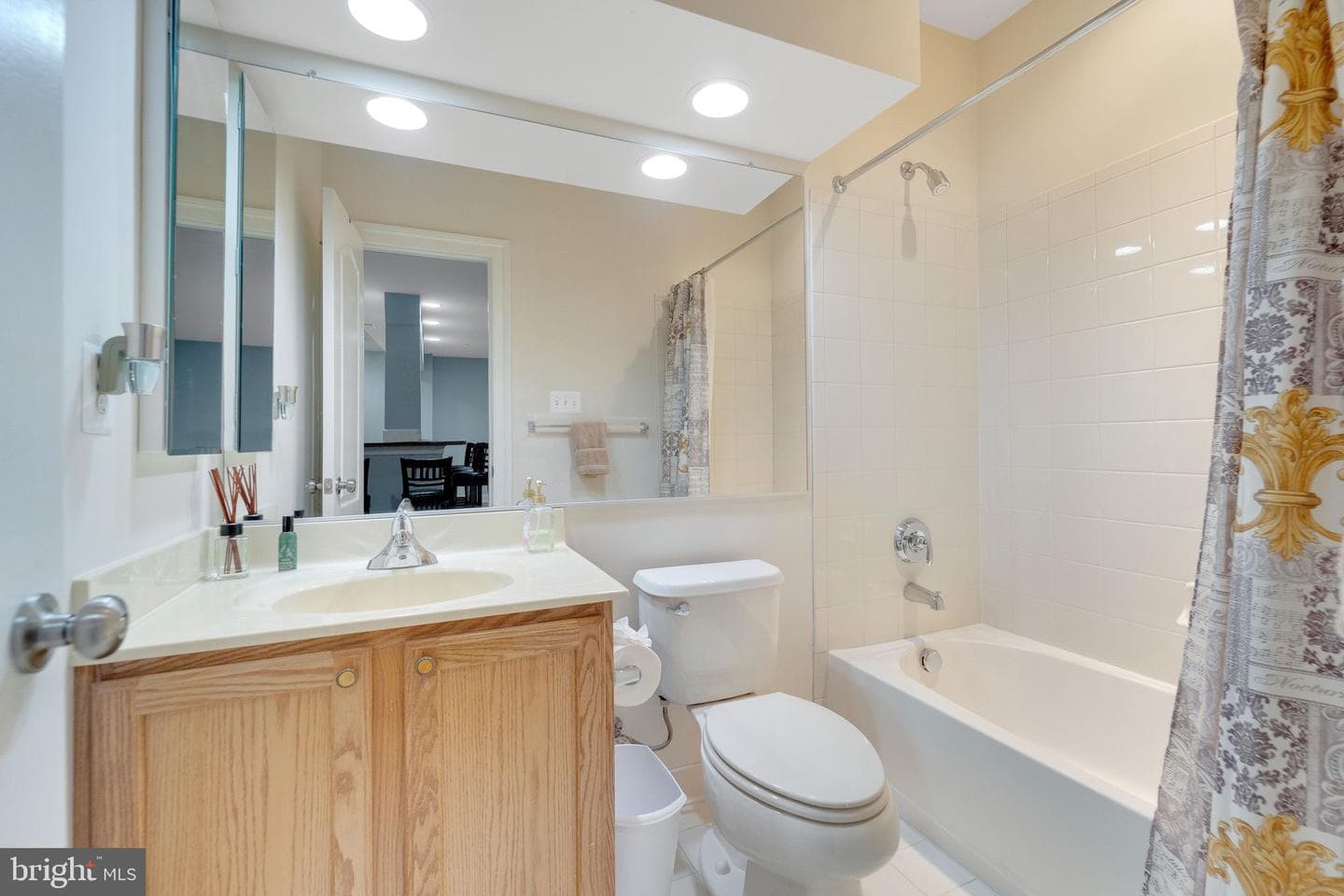 2206 Davit Court photo 28