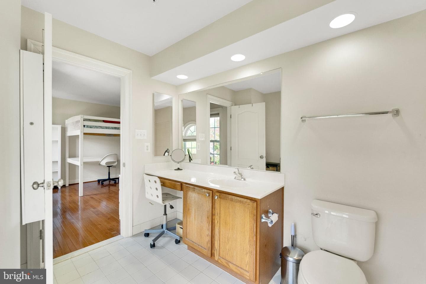 2206 Davit Court photo 29