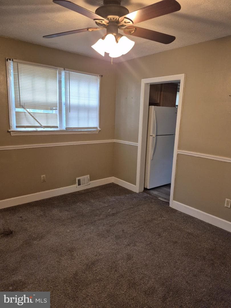 607 Larchmont Avenue photo 50
