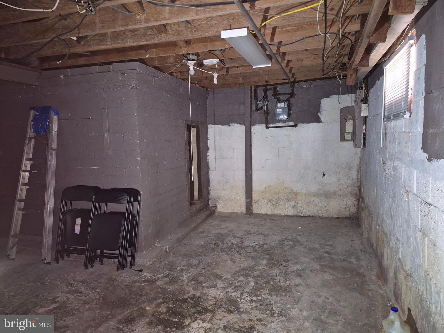 607 Larchmont Avenue photo 69