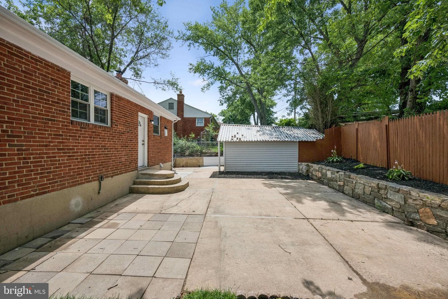 1003 Ward Street photo 24
