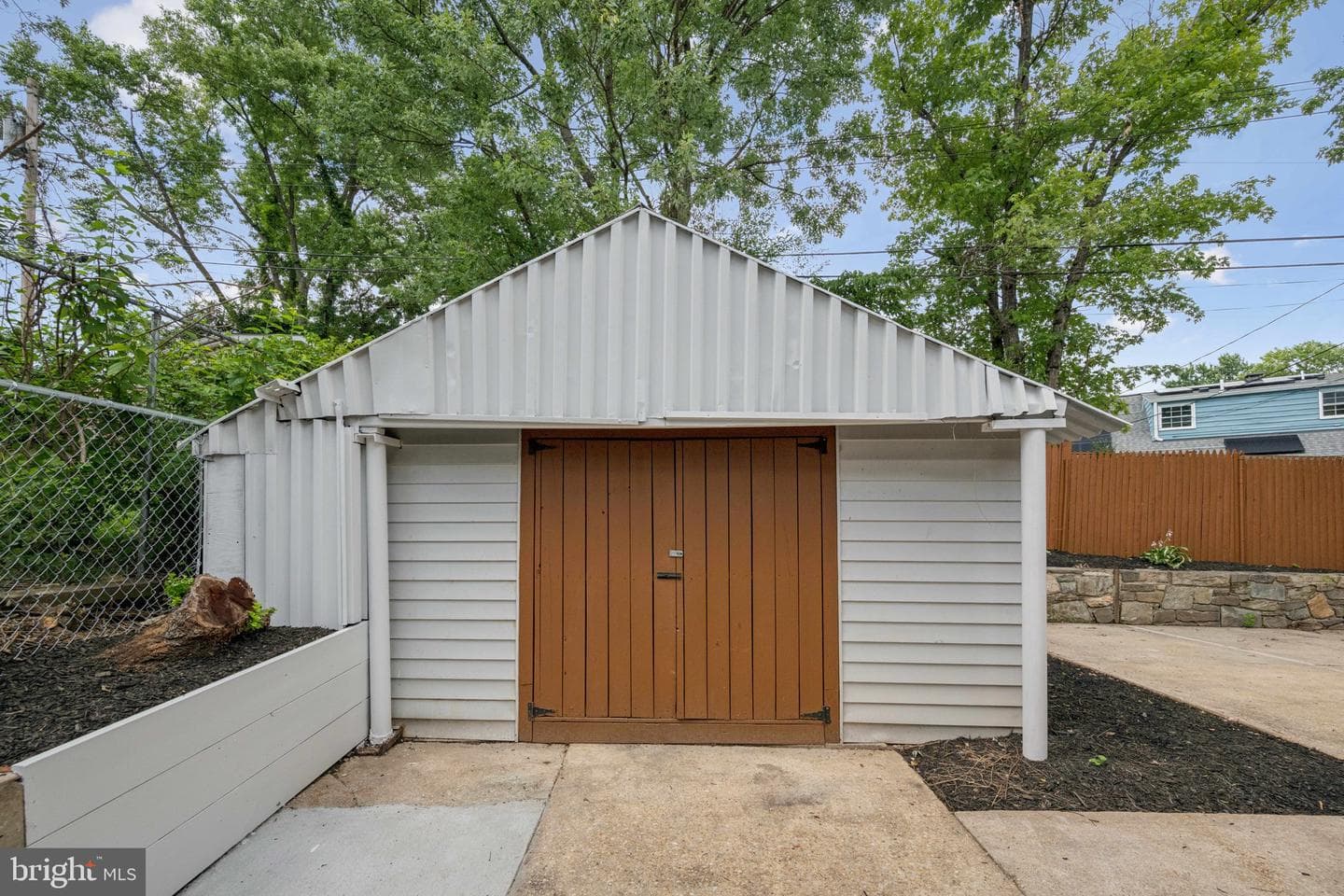 1003 Ward Street photo 25