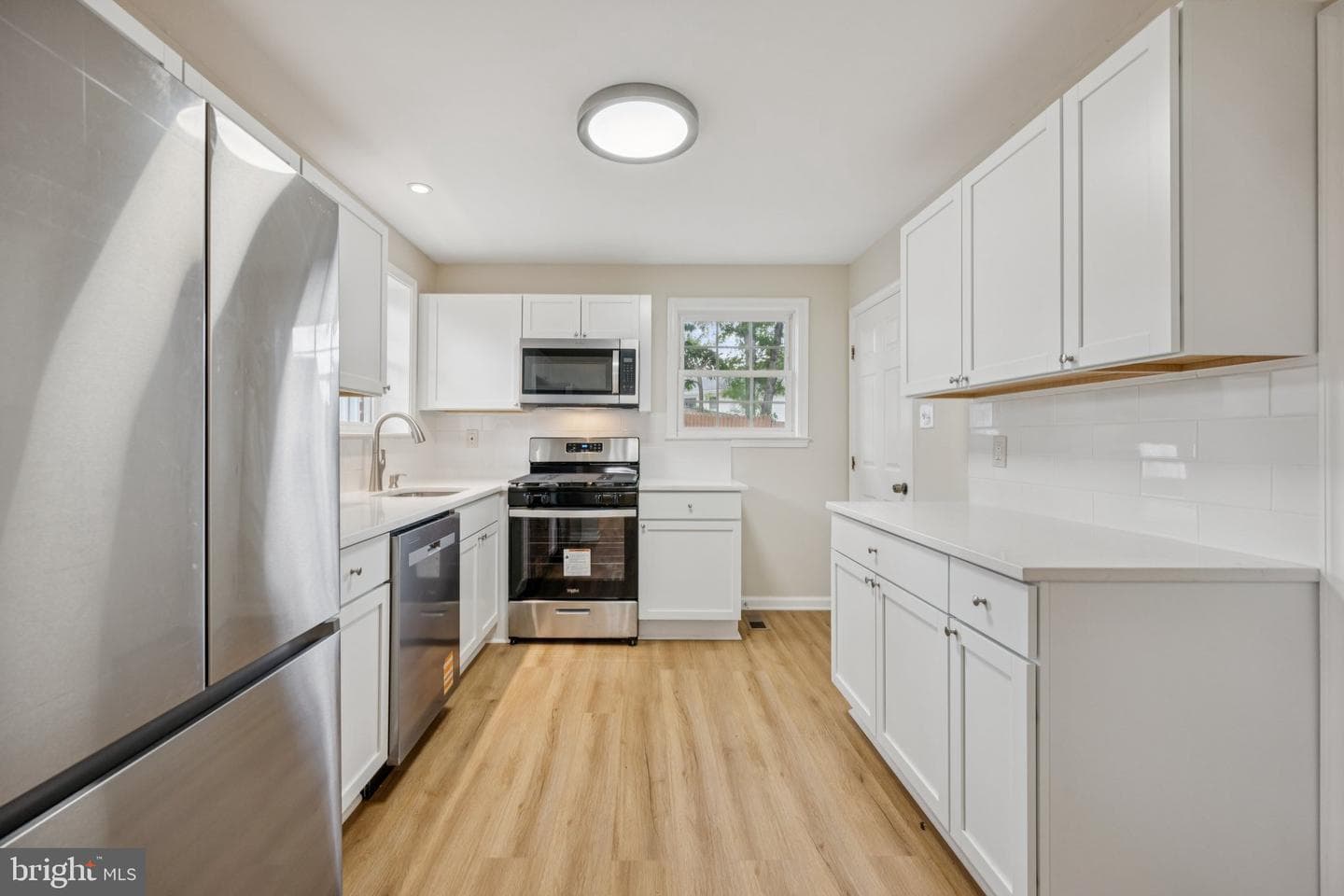1003 Ward Street photo 6