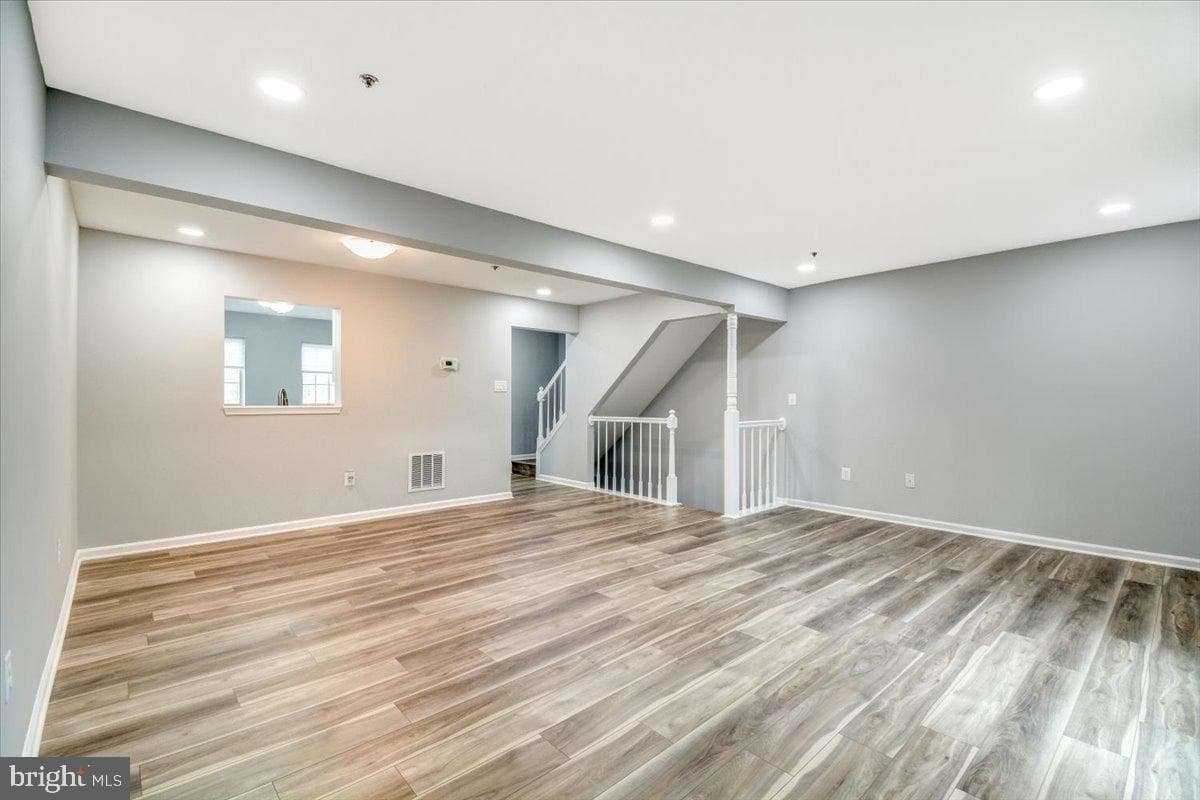 11415 Hawk Ridge Court photo 9