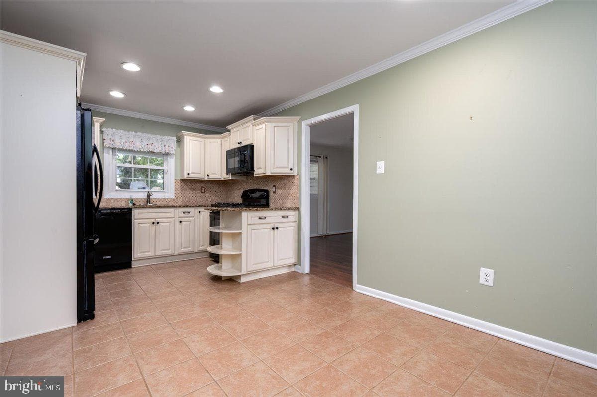 13310 Yarland Lane photo 11