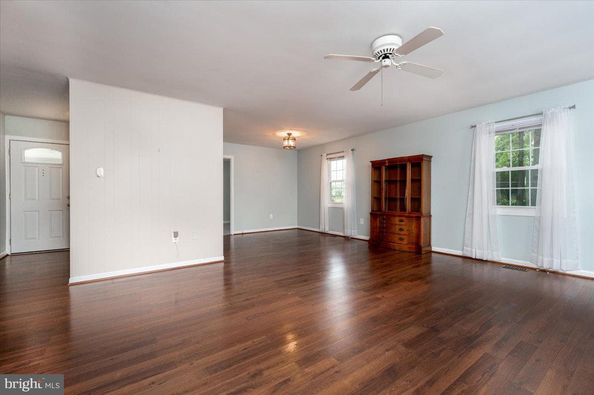 13310 Yarland Lane photo 5