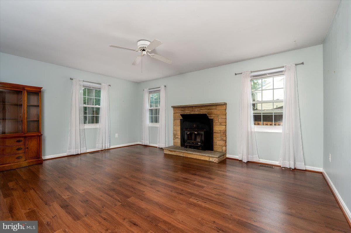 13310 Yarland Lane photo 6