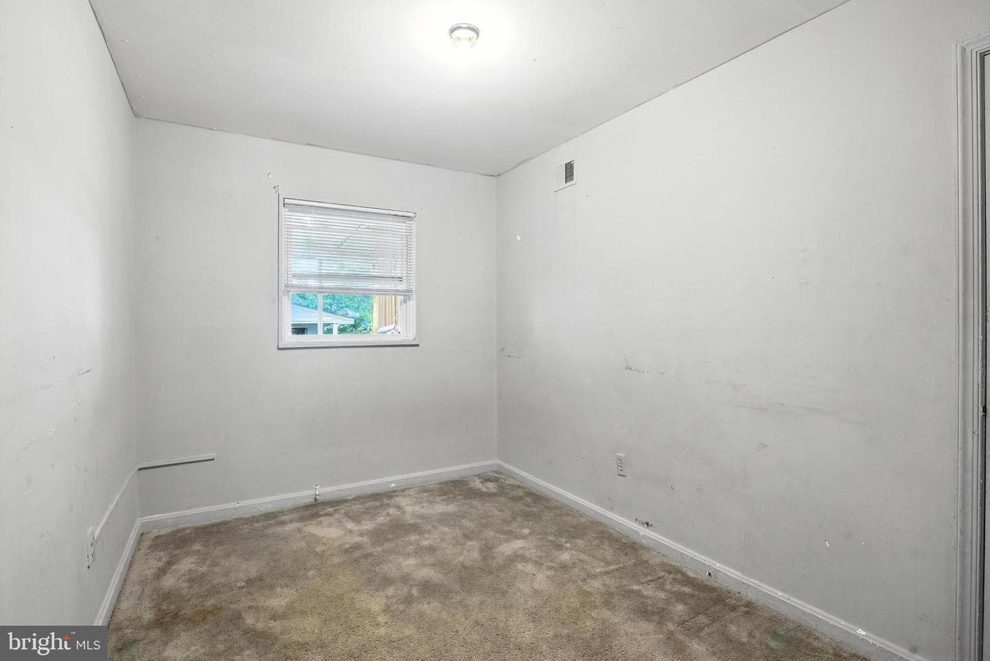 2607 Millvale Avenue photo 13