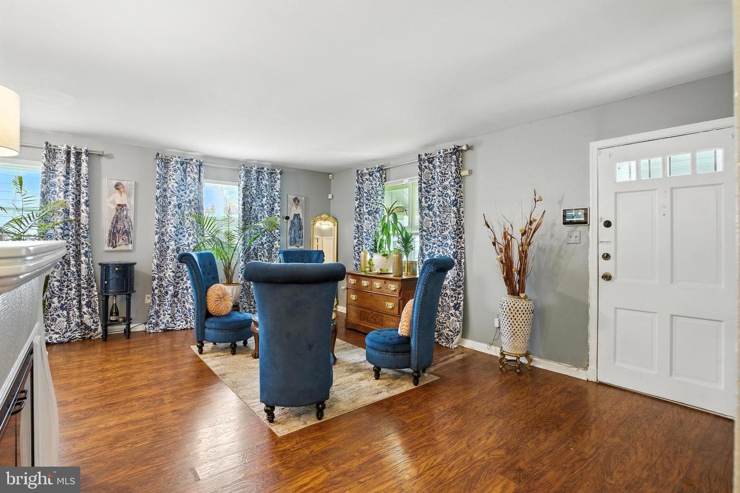 2607 Millvale Avenue photo 6