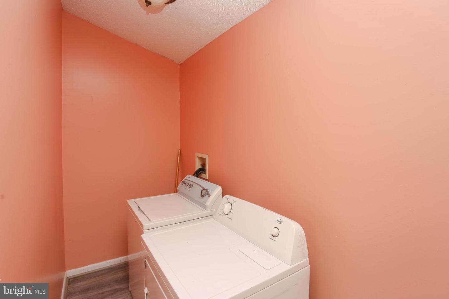 9244 Annapolis Road photo 11