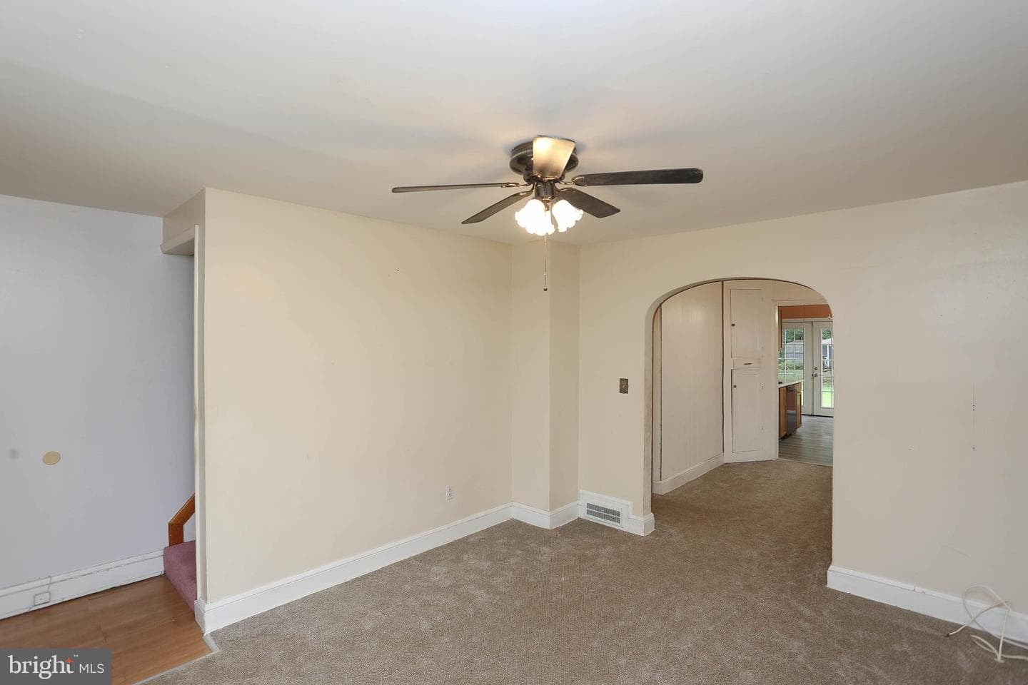 9244 Annapolis Road photo 4