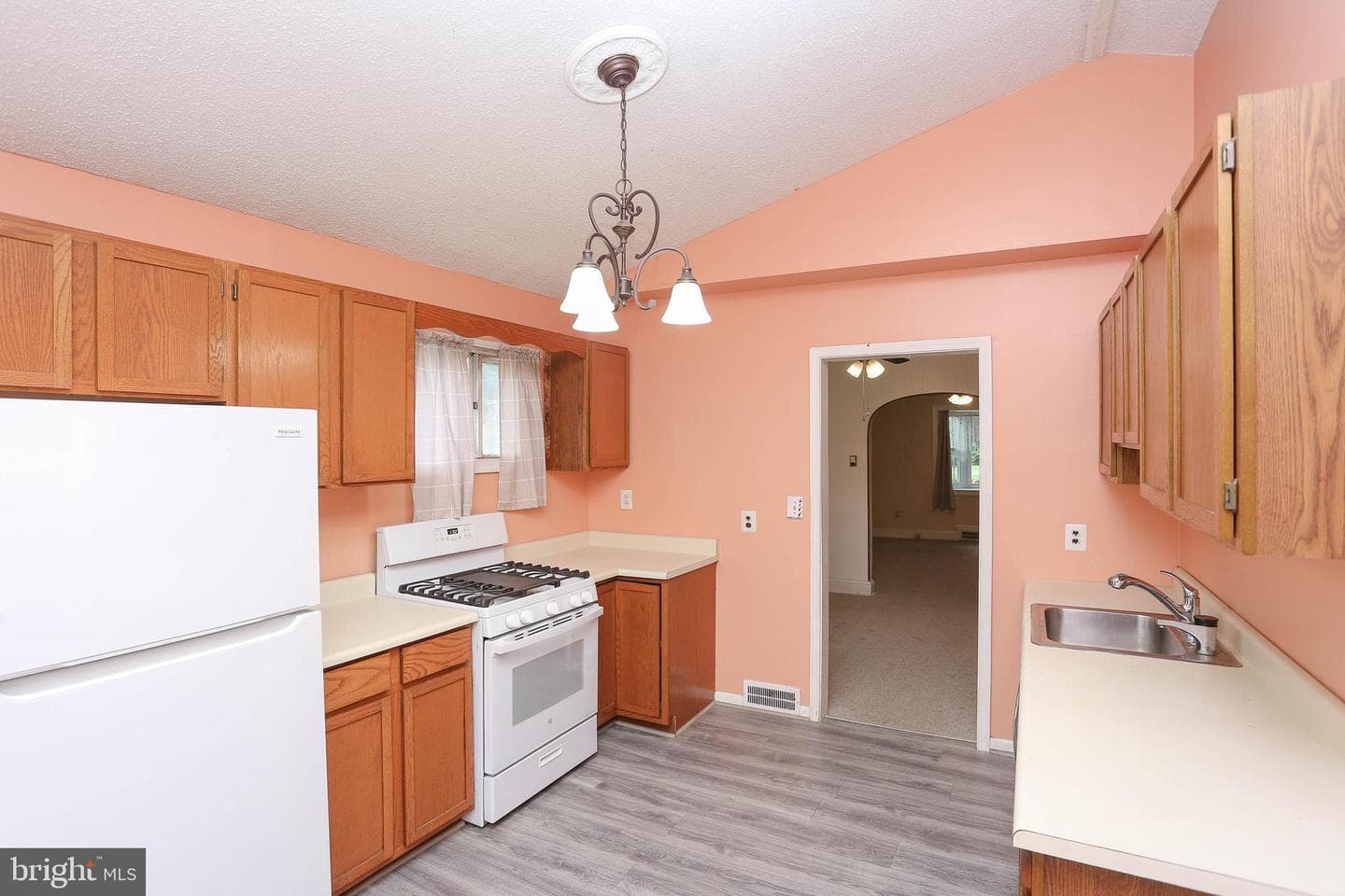 9244 Annapolis Road photo 8