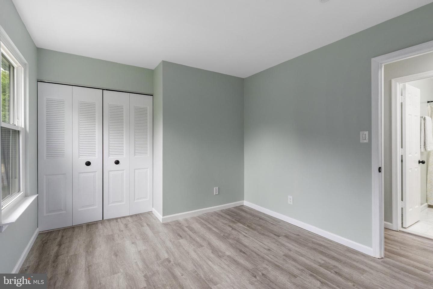 3220 Cheverly Hills Court photo 34