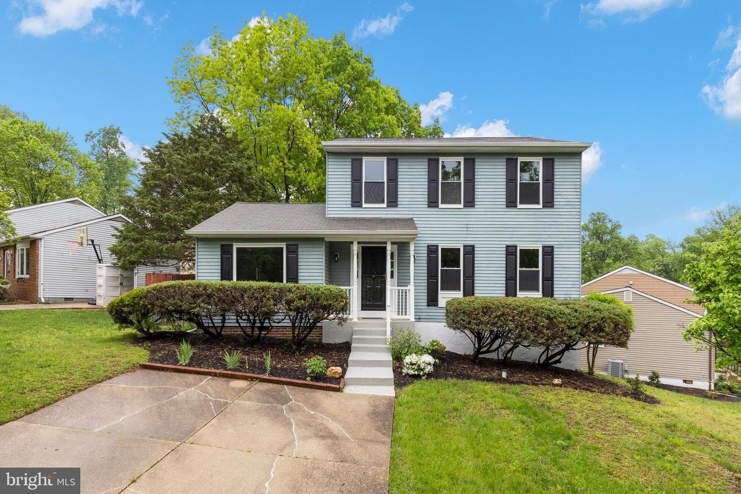 3220 Cheverly Hills Court photo 4