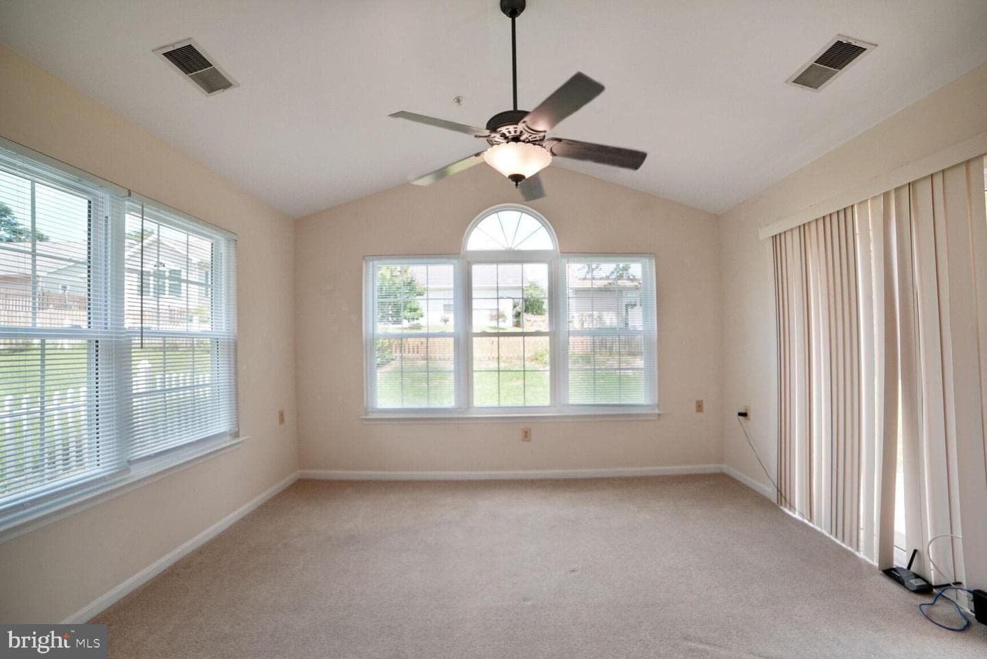 7412 Berryleaf Drive photo 11