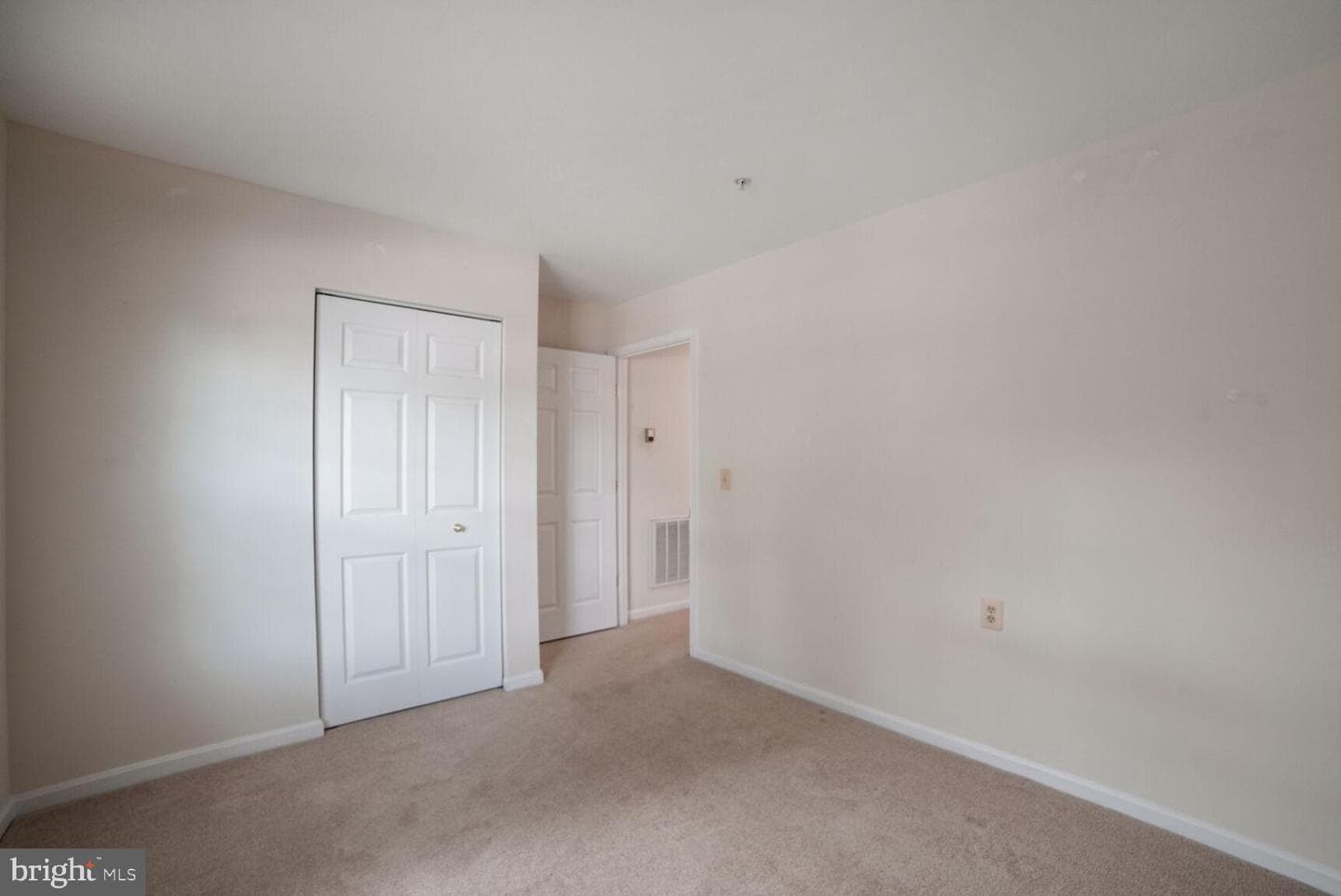 7412 Berryleaf Drive photo 18