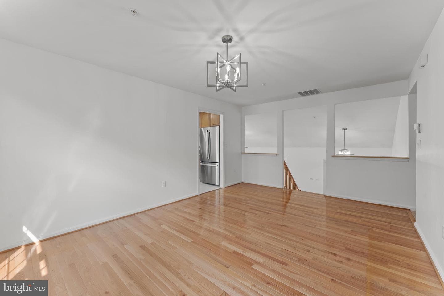 5303 Zephyr Avenue photo 15