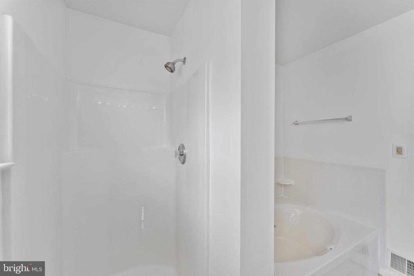 5303 Zephyr Avenue photo 32