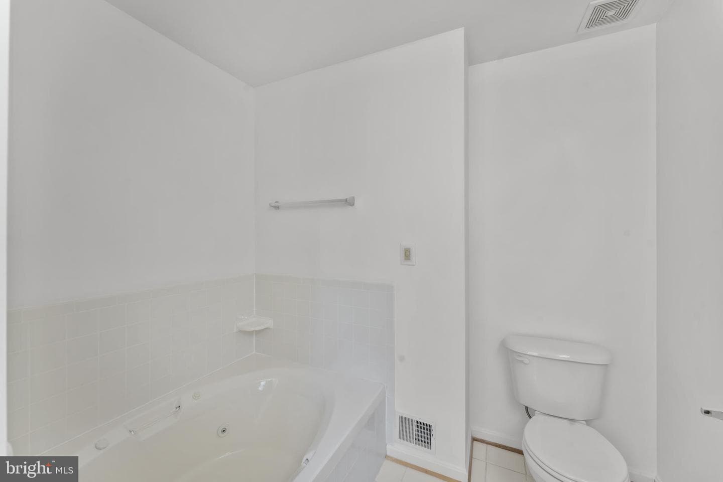 5303 Zephyr Avenue photo 33