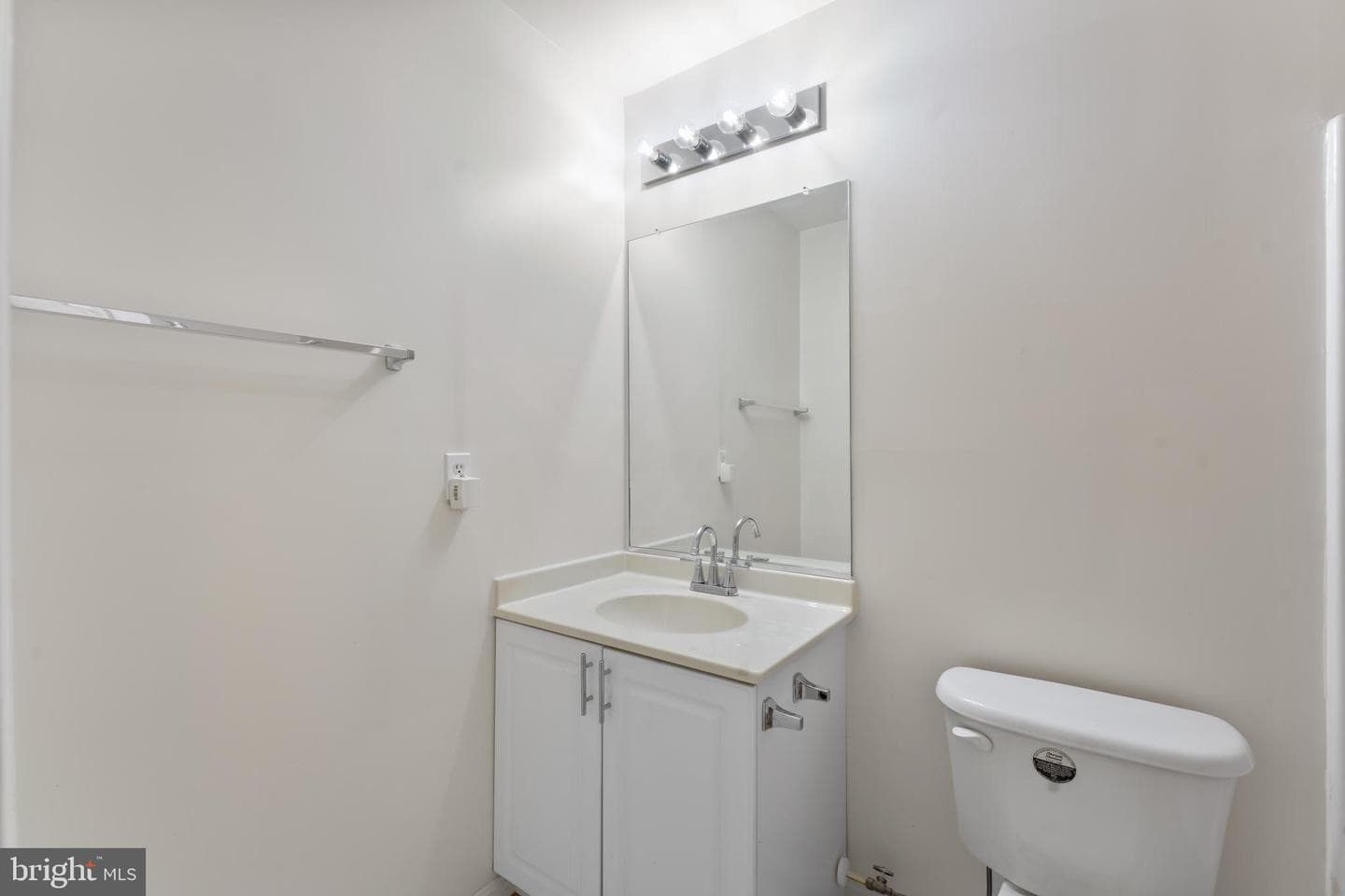 5303 Zephyr Avenue photo 46