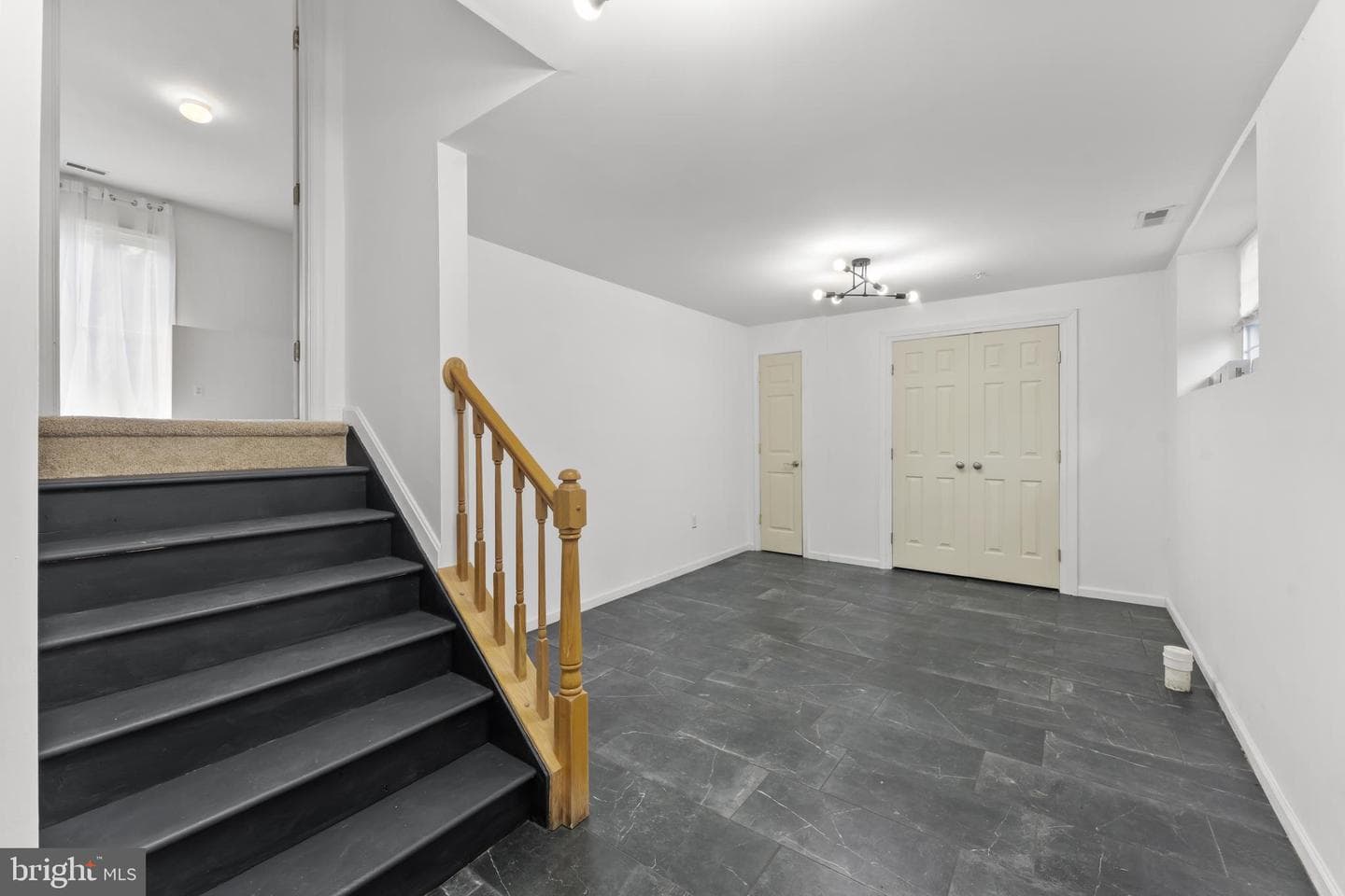5303 Zephyr Avenue photo 48