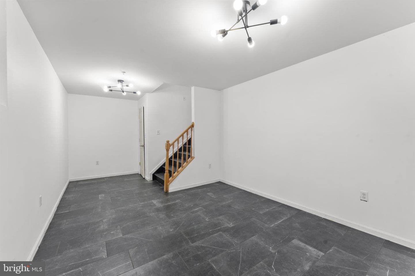 5303 Zephyr Avenue photo 49