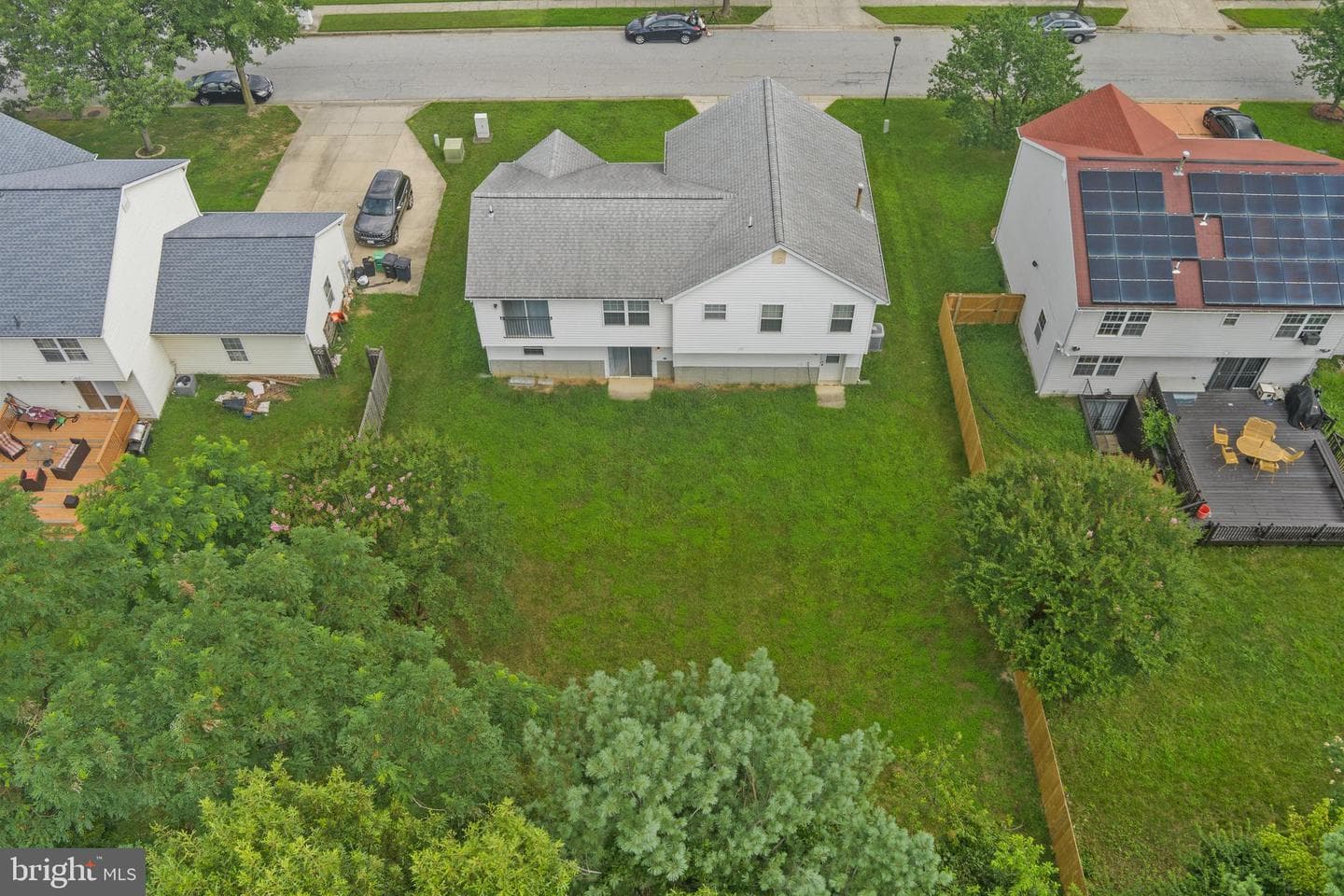 5303 Zephyr Avenue photo 59