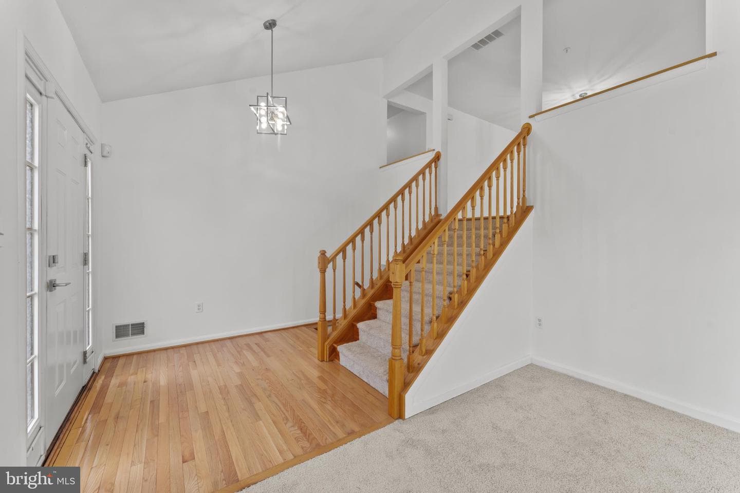 5303 Zephyr Avenue photo 8