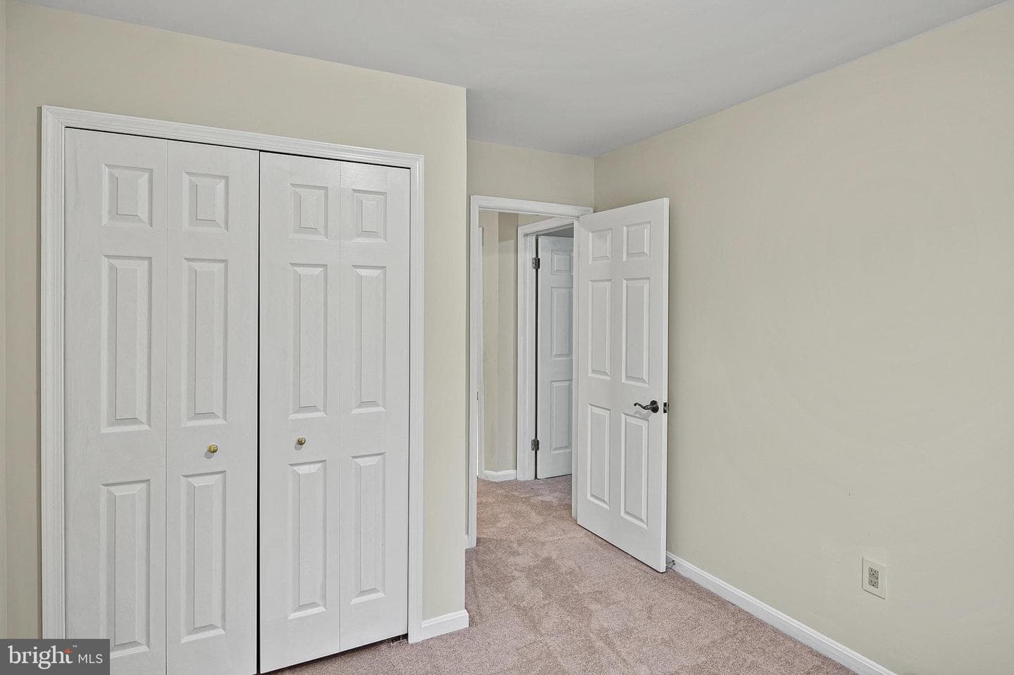 14201 Oakpointe Drive photo 24