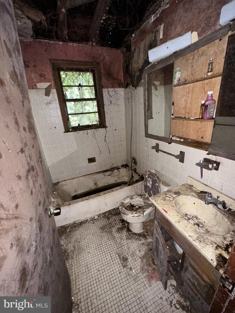 1410 Rich Hill Drive photo 26