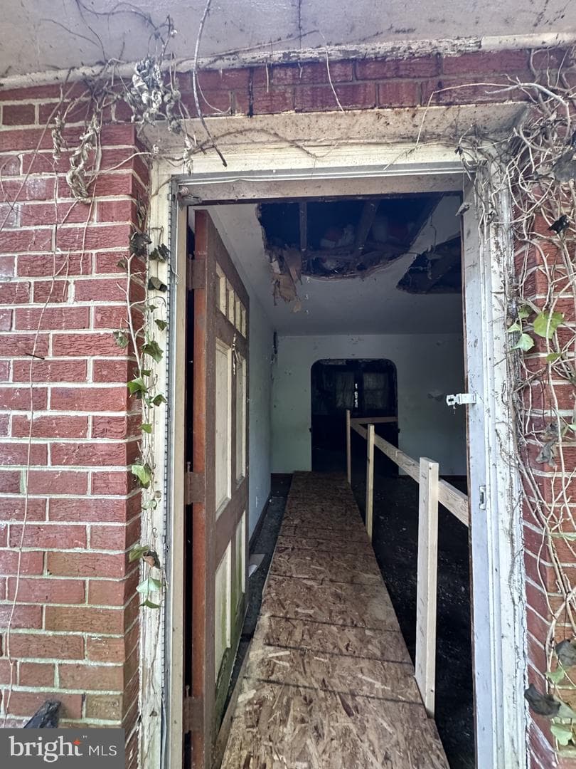 1410 Rich Hill Drive photo 9