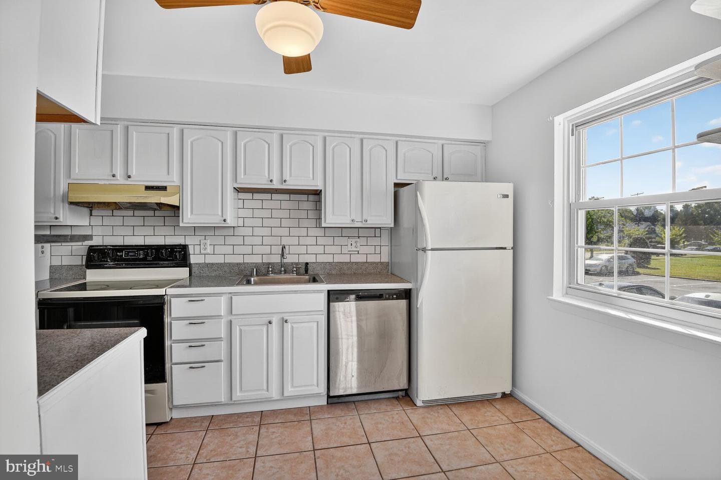 2907 Sunset Lane photo 3
