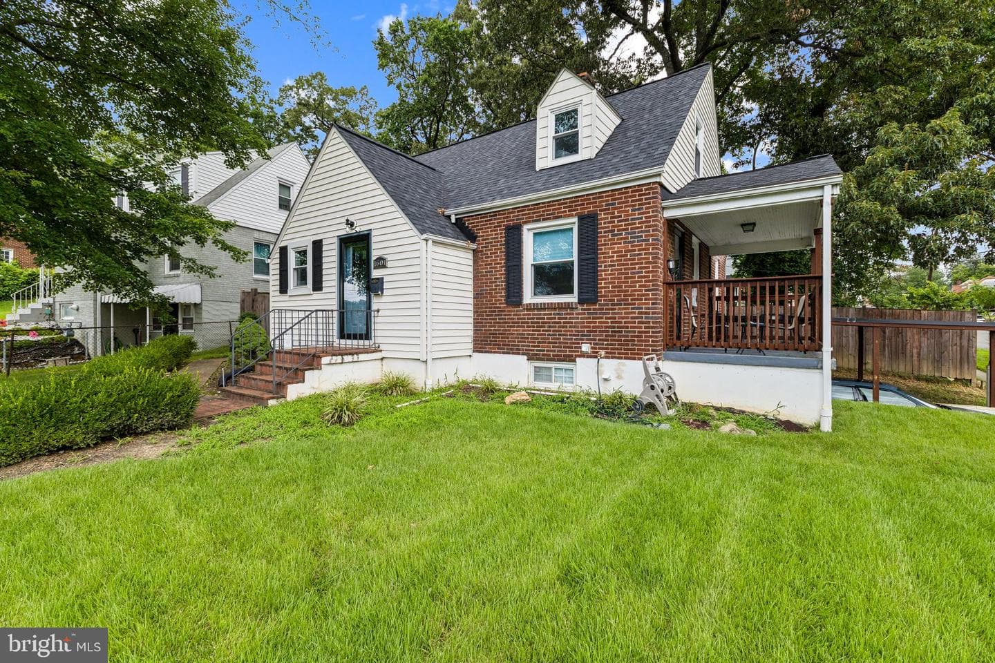 1601 Nova Avenue photo 2