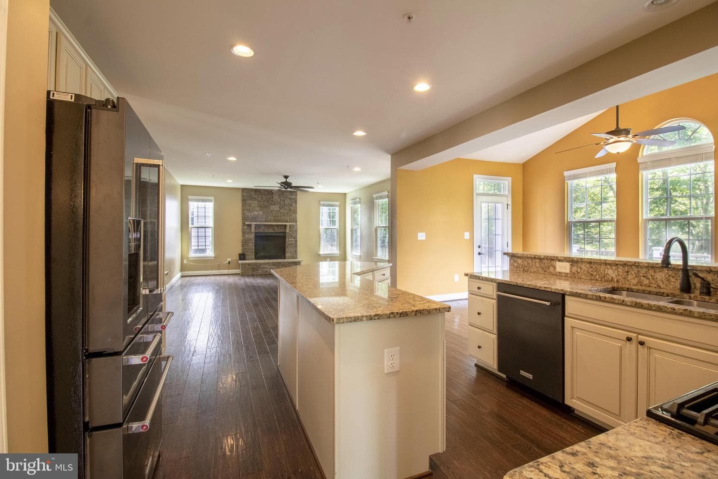 13703 Doctor Edelen Drive photo 32