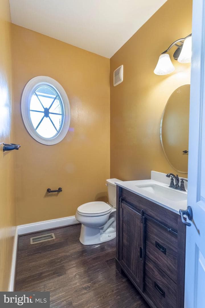 13703 Doctor Edelen Drive photo 44