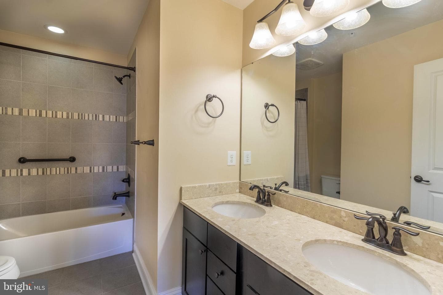 13703 Doctor Edelen Drive photo 57