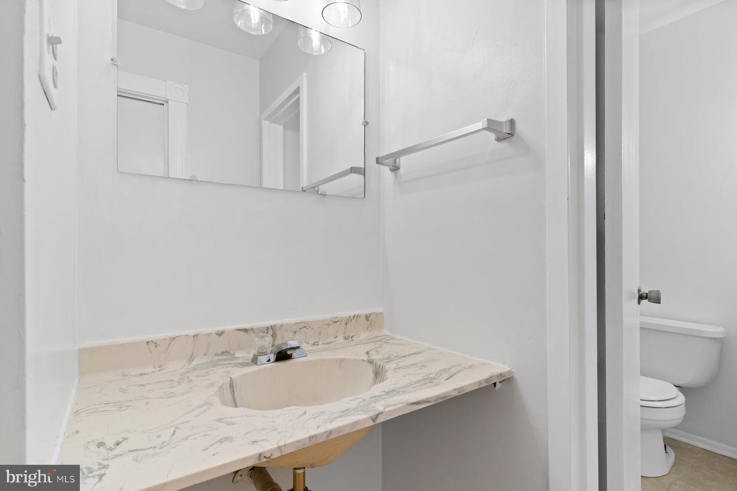 10102 Campus Way S #302-4b photo 15