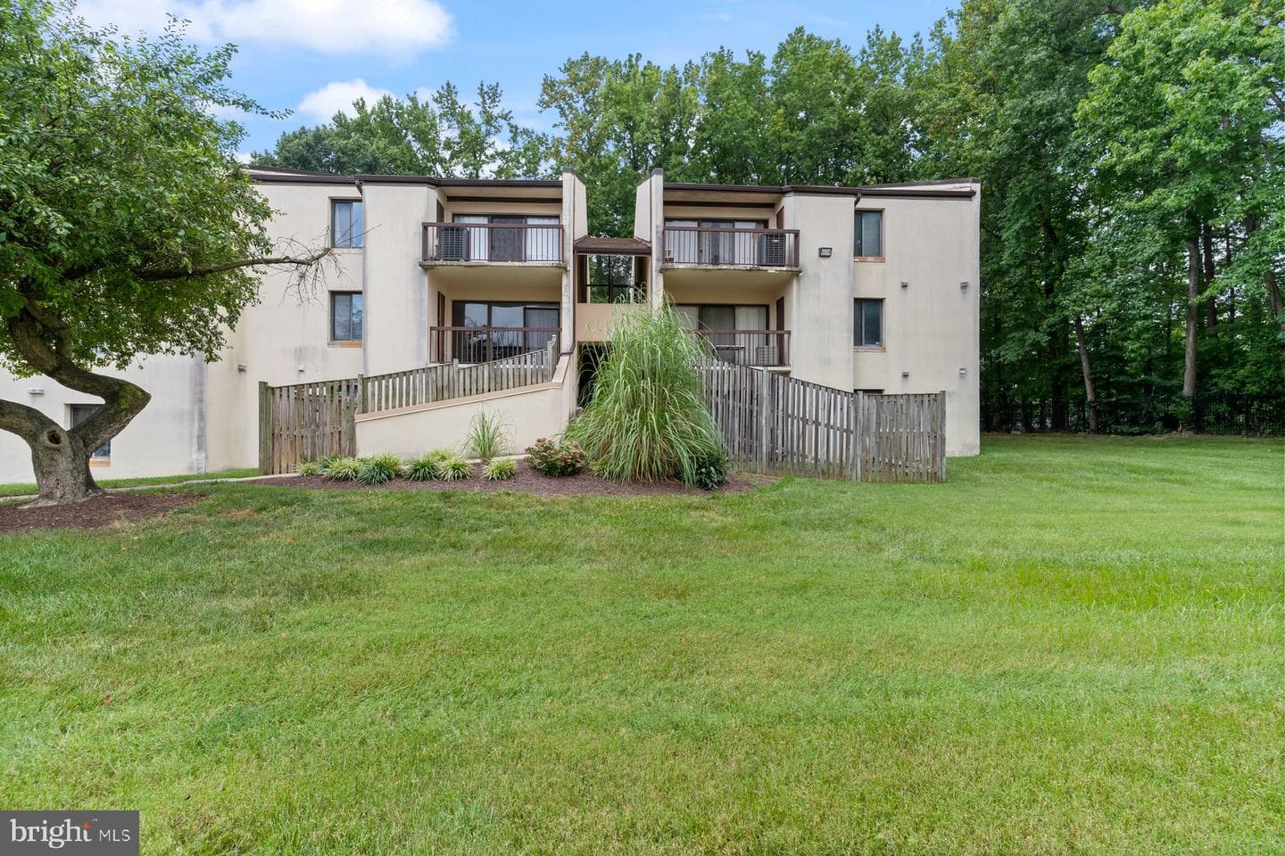 10102 Campus Way S #302-4b photo 19