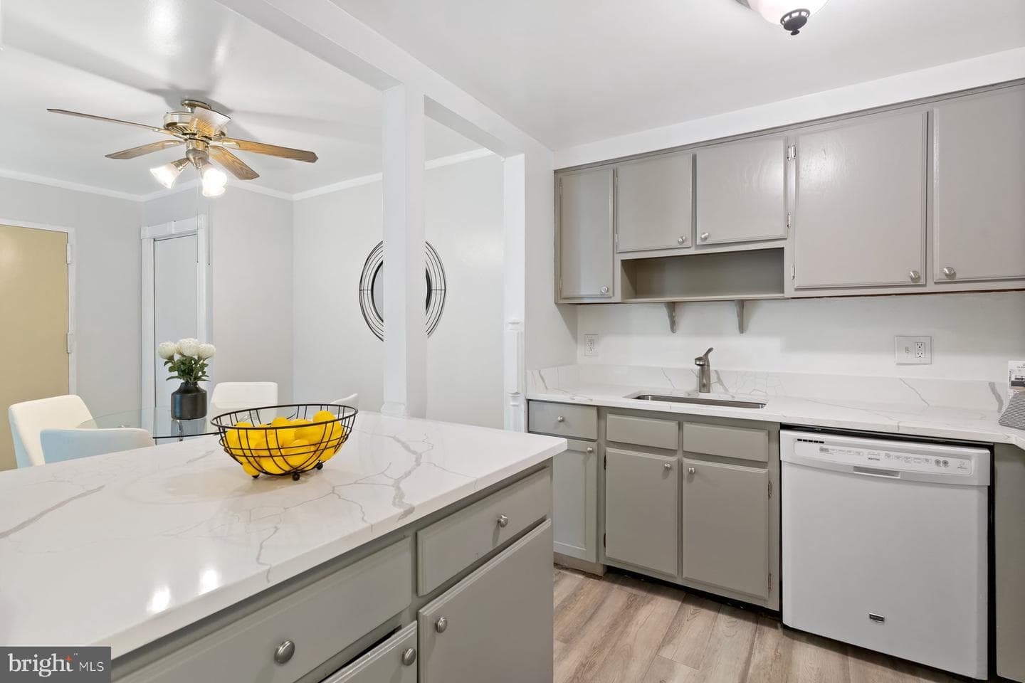 10102 Campus Way S #302-4b photo 9